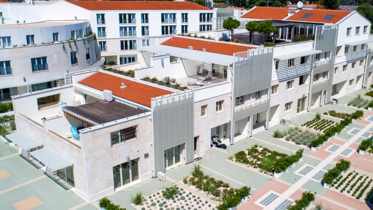 Garden Palace - Sembid With Terrace Apartment